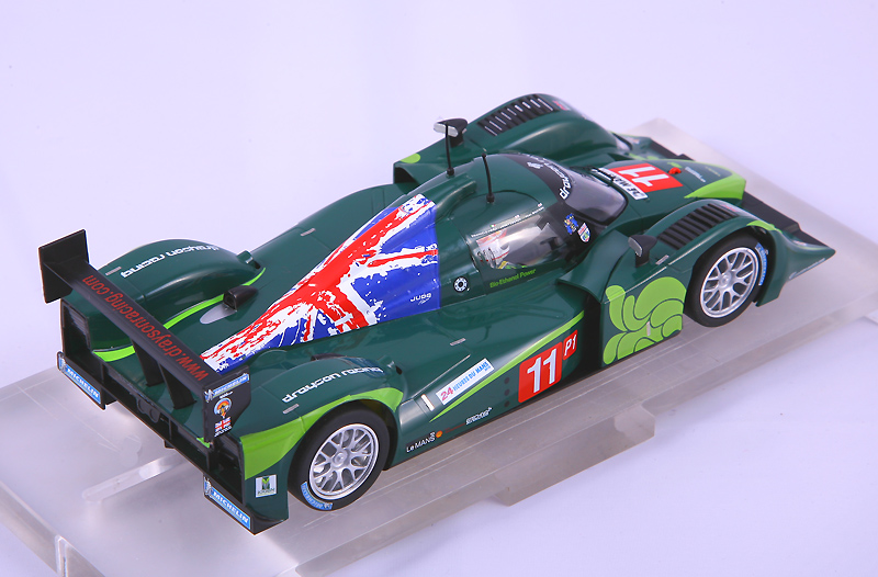 Slot it lola b09/60
